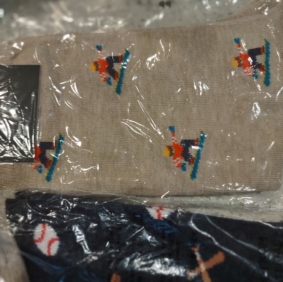 NWT J Crew Men's Sports Theme socks - Picture 5 of 5